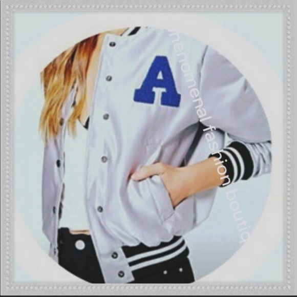 Bomber jacket - Picture 2 of 2